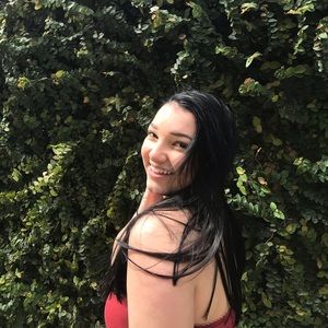 Meet your Posher, Becca